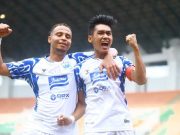 Mahesa Jenar Takluk dari Pendekar Cisadane