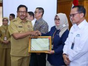 12 Instansi TPID Eksternal Berhasil Kendalikan Inflasi, Terima Penghargaan dari Pemprov