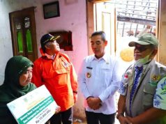 Pj Bupati Kudus Serahkan Bantuan untuk Korban Puting Beliung