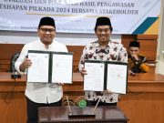 Tingkatkan Pendidikan Politik, Bawaslu Jepara dan UNISNU Jepara Teken MOU