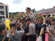 Isak Tangis Iringi Pelepasan Wahyu, Kapolres Jepara AKBP Erick: Abang, Saya Doakan Cepat Naik Pangkat