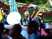 Diwarnai Pembakaran Ban, Ratusan Mahasiswa Menggelar Aksi Solidaritas