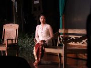 Happy Salma Monolog ‘Nyai Ontosoroh’ di Pendopo Rumah Dinas Bupati Blora