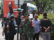 Unissula Bantu Keringkan Jalan Kaligawe