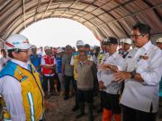 Nana Sudjana Tinjau Pengerjaan Normalisasi Sungai Wulan, Langkah Cegah Banjir Terus Dilakukan