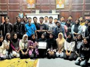 Cegah Stres pada Remaja, Mahasiswa KKN Undip Beri Edukasi Relaksasi dengan Lilin Aromaterapi