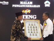 Rektor USM Dr Supari Raih Penghargaan sebagai Tokoh Inspiratif