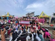 Kapolres AKBP Erick Budi Santoso Berbaur dengan Anak-anak TK di Alun-Alun Jepara, Ada Apa?