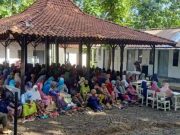 Bukan karena Berlebih, Bina Insani Bagi 1.250 Paket Tali Asih