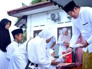 Santunan untuk Ratusan Imam Sholat Tarawih dan Marbot Masjid