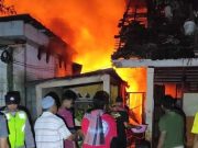 Pompa Bensin Mini dan Konter HP di Karangrayung Terbakar