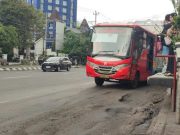 Agustin Sigap Tangani Keluhan Jalan Berlubang di Semarang