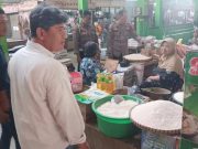Harga Kebutuhan Pokok di Kudus Masih Melambung Tinggi