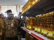 Ribuan Kantor Pos Gelar Operasi Pasar Murah, Taj Yasin Beri Apresiasi
