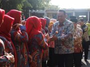 Apel Pagi Diteruskan Halal Bihalal, Bupati Setyo Hadi Pesan Jaga Siatuhmi