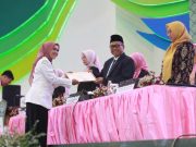 Unissula Mengambil Sumpah 230 Apoteker Baru