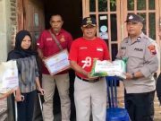 Polsek Sruweng Salurkan Sembako ke Penyandang Disabilitas