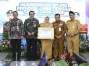 Pemkab Kembali Raih Penghargaan Pelayanan Publik KemenPANRB