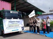 Wamendag Lepas Ekspor Furnitur ke AS, Kolaborasi Kunci Sukses UMKM Tembus Pasar Global