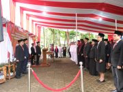 Kali Pertama, Wali Kota Damar Prasetyono Lantik Pejabat di Taman Kyai Langgeng