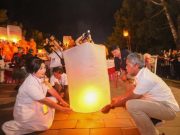 Puncak Waisak 2.569 Lampion Diterbangkan, Pesan Damai pun Tersampaikan