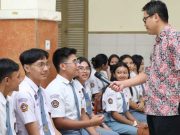 Tim PKM USM Beri Pelatihan Konten Kreatif Lewat CapCut di SMA Sint Louis