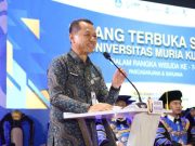 Anaknya Diwisuda di UMK, Bupati Kudus: Saya Bangga dan Percaya pada Kualitasnya