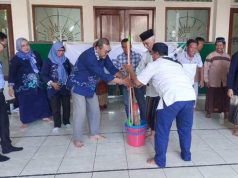 Tim PKM Universitas Semarang Beri Pelatihan Pengelolaan Aset Masjid