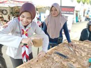 Pelajar Mengukir di Jepara Mendapat Banyak Pujian