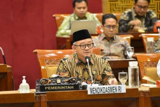 Mendikdasmen Prof Abdul Mu’ti Beri Bantuan Kurban ke PWM Kepulauan Riau