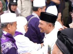 Kedatangan Jemaah Haji Disambut Bupati, Seorang Meninggal di Tanah Suci