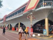 Kios Kapal Mendoan Bagian Atas Masih Banyak yang Kosong