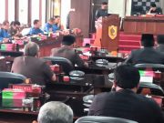Tiga Fraksi Soroti Perbaikan Jalan yang Selalu Rusak Lagi