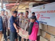 Sambut Hari Bhayangkara, Polres Batang Bedah Rumah Warga