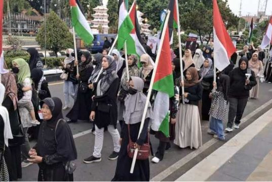 Penyair Jepara Bela Palestina Lewat Puisi