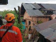 Diterjang Angin Ribut, 15 Rumah Warga Kwadungan Kalikajar Rusak