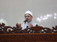 Rektor Al Azhar Kairo Isi Khutbah Jumat di Unissula