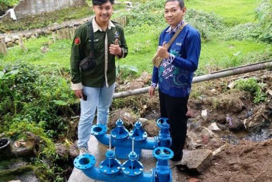 Tim PKM USM Lakukan Pengangkatan Air di Wisata Posong