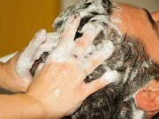 Kapan Waktu yang Tepat untuk Mencuci Rambut?
