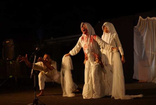 Teater Suryopati IPMAFA Gelar Pentas “Nampi”, Ajakan Menerima Kenyataan dengan Lapang Dada