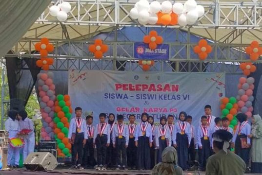 Pelepasan Kelas 6 dan Gelar Karya P5 Tingkatkan Kolaborasi Warga SDN 3 Tubanan