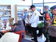 Pemeriksaan Kesehatan dan Pengobatan Gratis di TMMD Sengkuyung