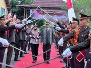 Tradisi Pedang Pora Sambut Kapolres Sragen yang Baru AKBP Dewiana Syamsu Indyasari