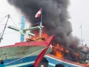 Kapal Timbul Barokah Terbakar di Pelabuhan Jongor Kota Tegal, Satu Korban Luka Bakar