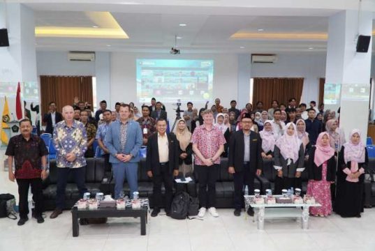 FT dan FTI Unissula Gelar Konferensi Internasional ICCDA Bahas Iklim Global
