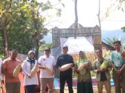 KMJS Pusat Inisiasi Pasar Rakyat Sumengen di Desa Somosari: Pembayaran dengan Koin