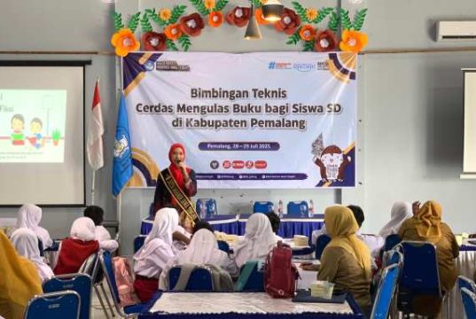 Bimbingan Teknis Cerdas Mengulas Buku bagi Siswa SD di Kabupaten Pemalang