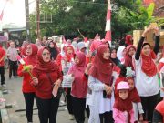 Jalan Sehat Keluarga Meriahkan HUT RI di RT 04 RW 01 Kawedusan
