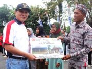 Baksos Bulan Merdeka, Bantu Renovasi Rutilahu dan Sembako Warga Tidak Mampu