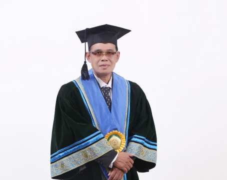 Kisah Inspiratif Imam Kusmaryono Profesor Pertama FKIP Unissula yang 21 Tahun Mengajar di SD dan SMP